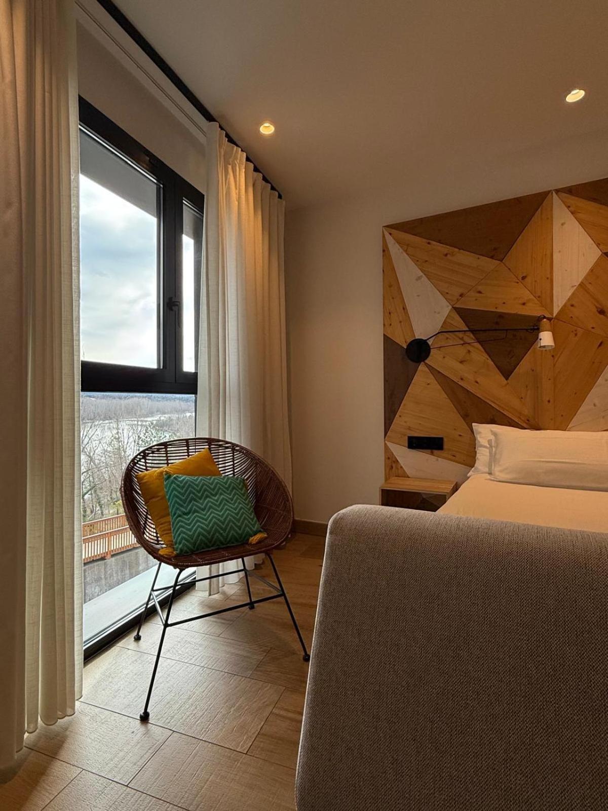 Apartahotel Dos Rios アインサ エクステリア 写真