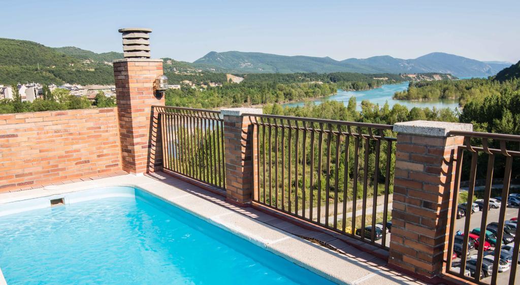 Apartahotel Dos Rios アインサ エクステリア 写真